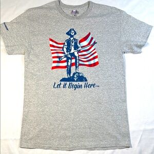 Gray‎ Graphic T-shirt Boston Tea Party Museum Patriotic Red White Blue Medium